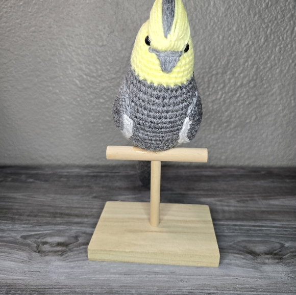 Handmade crochet cockatiel - Picture 11 of 11